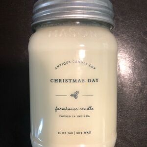Antique Candle Co. Christmas Day Soy Candle